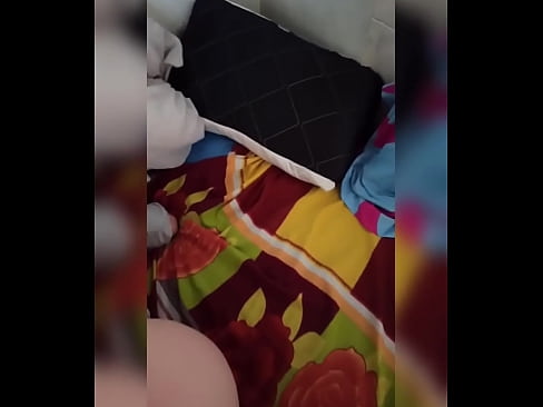 ❤️ منهنجي روم ميٽ گهر ۾ اڪيلي رهي ٿي ڇاڪاڻ ته هن جو مڙس موڪلن تي وڃي ٿو ۽ مان موقعو وٺان ٿو ته هن کي چوسان ۽ هن جي گدا کي کير سان ڀريان. سپر جنسي تي sd.hentaibar-com.ru